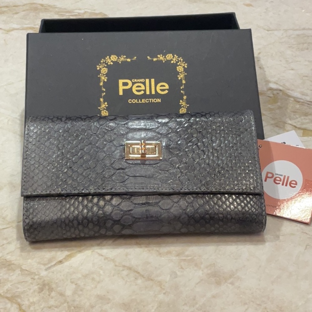 Grand Pelle Grey genuine exotic crocodile wallet / crossbody!